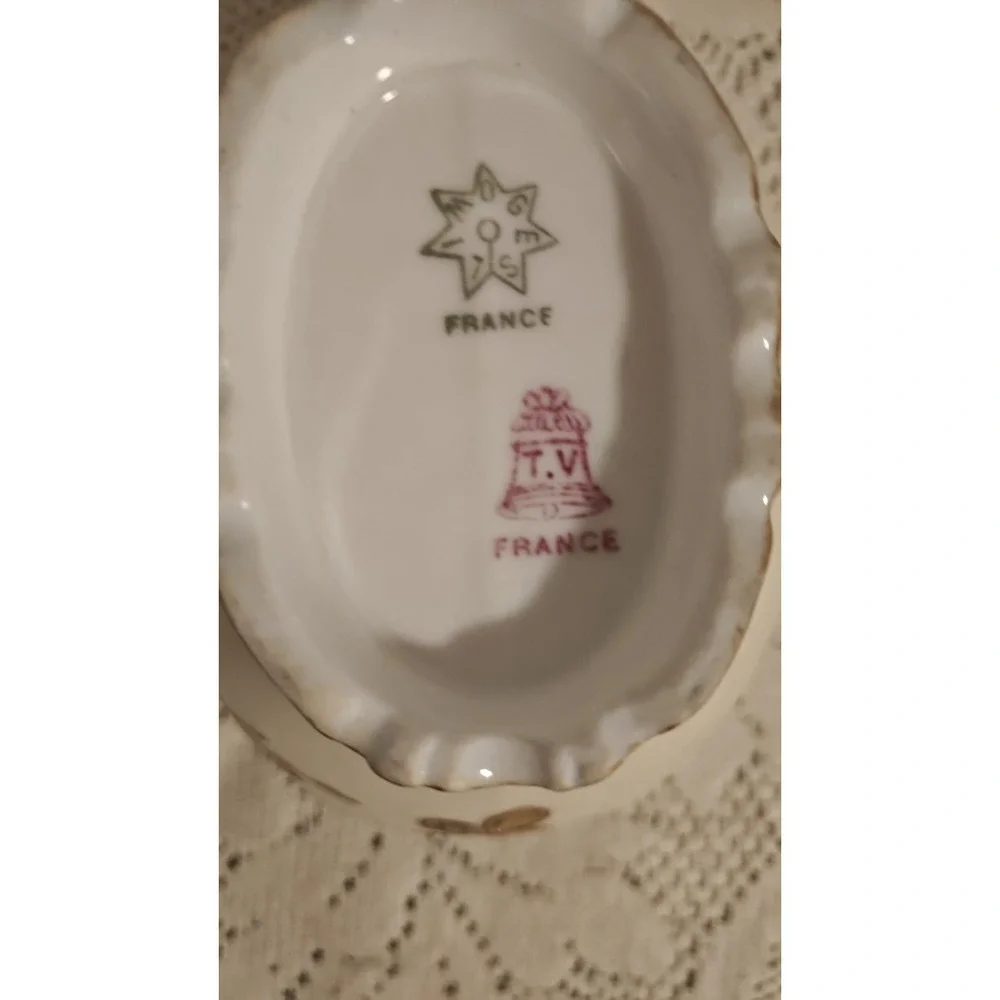 c1900 Limoges Elite Works Porcelain Bowl scalloped footed Gold Round Small
